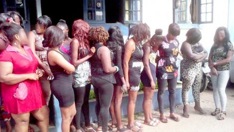 Accra Police Command Arrest 17 Pr0stitutes. 46