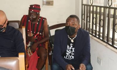 Presidential candidate 'storms' court with fetish priest during trial [Photos] 49