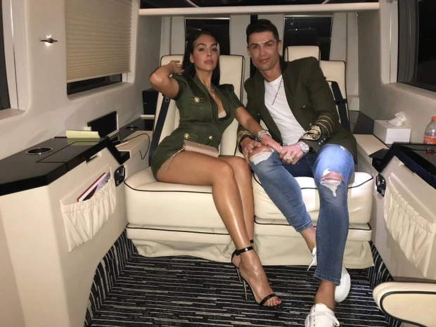 Why Cristiano Ronaldo pays his girlfriend Georgina Rodriguez €100,000 monthly salary. 46