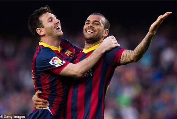 It’s time to return home - Dani Alves pleads with Lionel Messi. 46